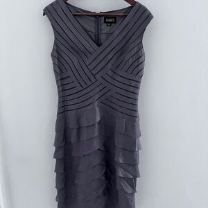 Adrianna Papell Gray Sleeveless Dress size 10